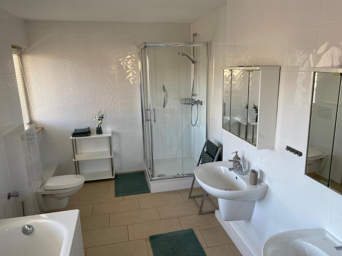 Hotel Am See Kreuzau 외부 사진